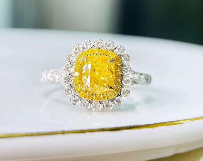 18k gold genuine yellow diamond ring/GIA Certified yellow diamond engagement/Real yellow diamond halo ring/Quality diamond yellow diamond