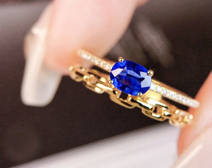 18k gold natural untreated royal blue sapphire engagement ring with diamonds/Art Deco sapphire ring/Modern Celtic sapphire ring women