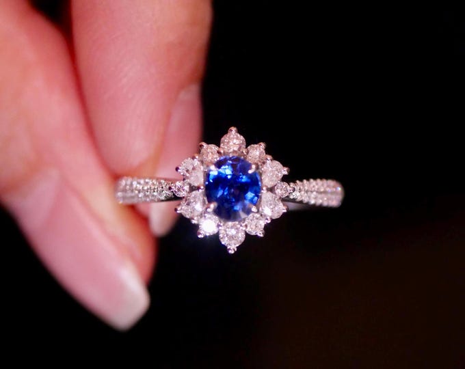 18k white gold natural royal blue sapphire ring/Sri Lanka halo sapphire engagement wedding ring diamonds/Vintage Antique/Art Deco sapphire