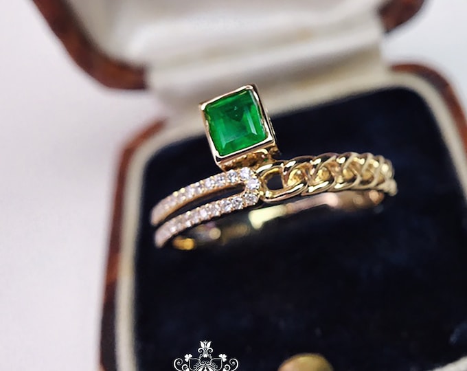 18K Natural Emerald ring/Half eternity Engagement Wedding Ring with diamond halo band/Vintage Celtic promise gift/Anniversary handmade ring