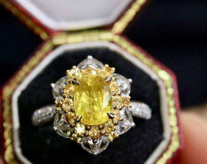 18k white gold natural yellow sapphire engagement wedding ring/Sapphire diamond halo Promise ring for her/September Birthstone fine jewelry