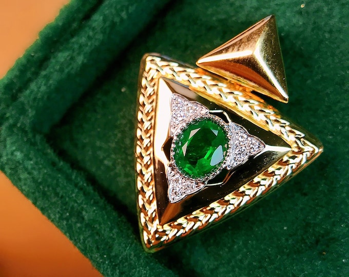 Unique Triangle Shape 18k gold Natural Emerald Pendant/Zambia emerald Choker/Emerald Necklace/Anniversary Birthday/handmade gift for women