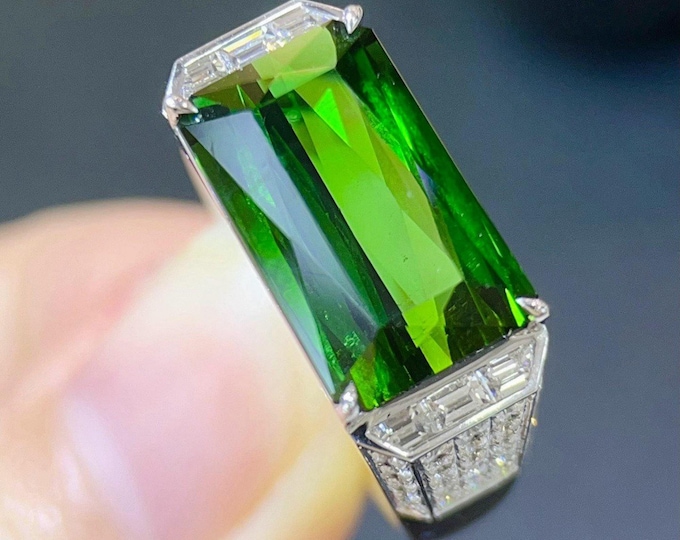 High End Mint Green Tourmaline Statement Ring in 18k White Gold - Handmade unique radiant cutting vivid green tourmaline men's ring