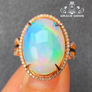 Genuine Luxurious Huge Opal Engagement Ring in 18k Rose Gold with Diamonds/Raw Opal Wedding ring/Black Opal/Fire opal wedding ring/Boulder