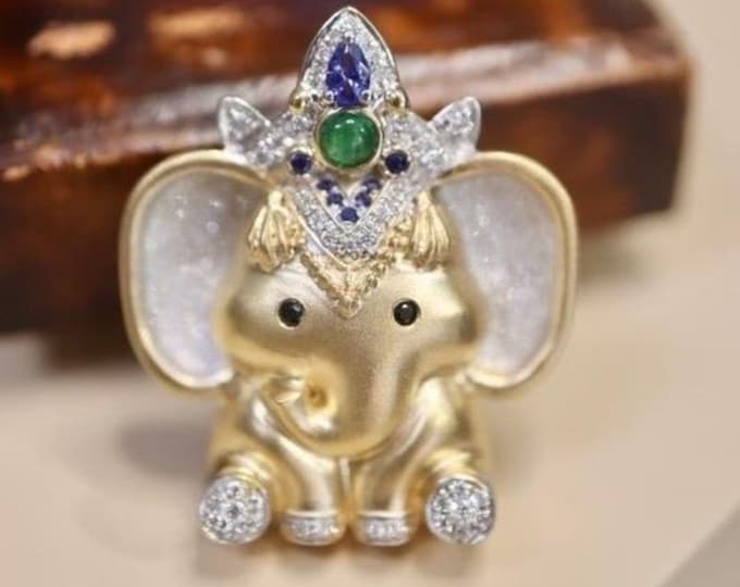 18k gold emerald elephant pendant/genuine emerald sapphire pendant/One of a kind Necklace/Anniversary Birthday Choke/Unique handmade jewelry