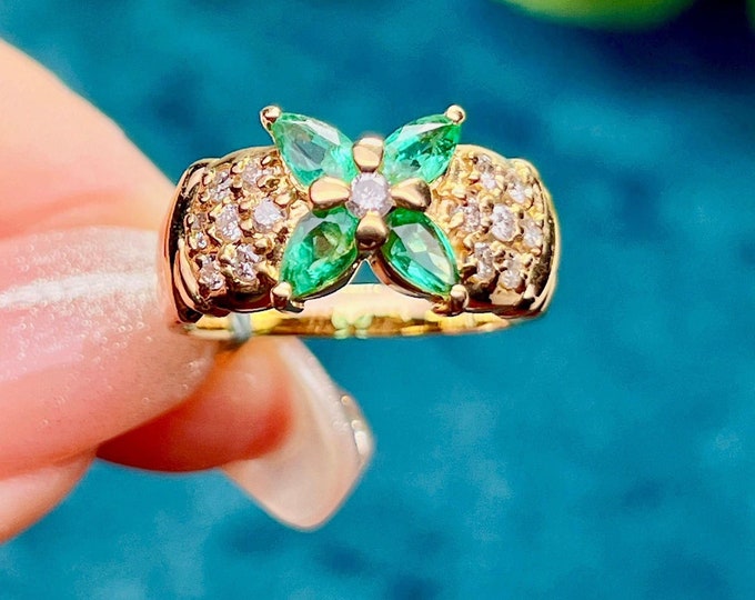 18k gold Genuine Emerald Over time Engagement ring/Diamond Wedding Ring/Vintage Unique custom Delicate promise ring/Halo haff eternity ring