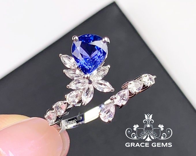 18k white gold cluster sapphire ring/Multi-stone natural sapphire Promise gift with white sapphires/Blue gemstone/Vintage Antique/Art Deco