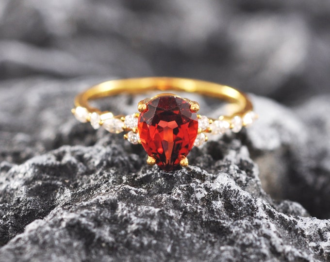 Genuine Pigeon Blood Garnet Engagement ring in 14k/18k gold with Diamonds/Natural Mozambique garnet ring/Garnet stacking ring/Art Deco ring