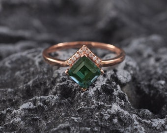 18k Rose Gold Alexandrite Ring: Art Deco Diamond Engagement Ring