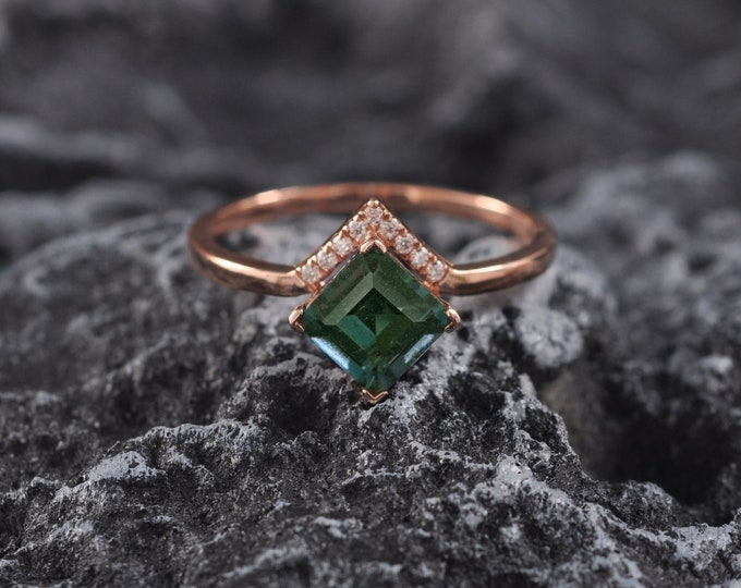 18k rose gold Alexandrite ring/Art Deco Engagement Ring/Unique Design color changing stoneWedding ring/Vintage Anniversary Promise Gift