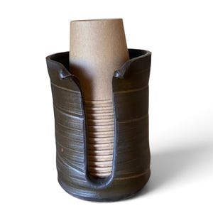 Coffee Colored 3-Ounce Dixie Cup Holder - Stylish Solo Cup Dispenser for Practical Organized Cup Access