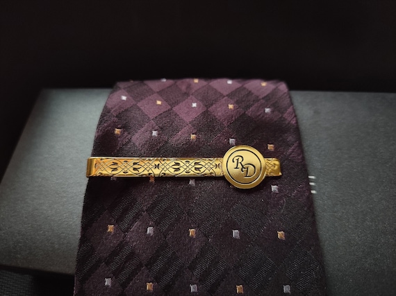 Engraved Tie Clip with Initials Tie Bar Personalized Mens Accessories Customizable silver Tie Clip Monogrammed Jewelry for Him Unique Gift