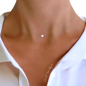 Invisible Necklace - Mini Swarovski® Elements Crystal 4 mm Solitaire Pendant - 925 Silver or Gold - Transparent Nylon Thread Small Choker