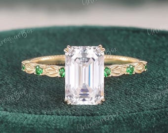 Vintage Emerald Cut Moissanite Engagement Ring Nature Tsavorite Yellow Gold Unique Leaf Engraved Tulip Setting Ring Green Birthstone Jewelry
