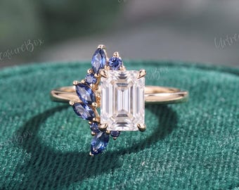 Unique Emerald Cut Moissanite Engagement Ring Sapphire Irregular Cluster Morden Yellow Gold Art Deco Women Ring Anniversary Bridal Gift