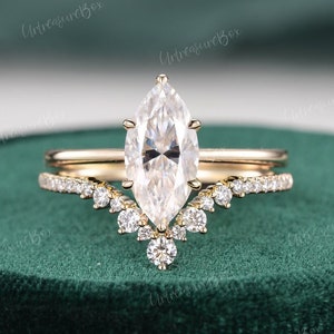Marquise Cut Moissanite Engagement Ring Set Yellow Gold Marquise Bridal Set Vintage Marquise Moissanite Solitaire Ring Curved Wedding Band