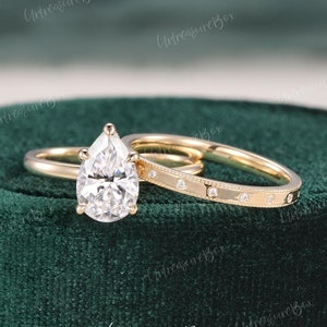 Unique Pear Shaped Moissanite Engagement Ring Set Yellow Gold Hidden Halo Bridal Set Wedding Ring Set Vintage Promise Ring Art Deco Milgrain