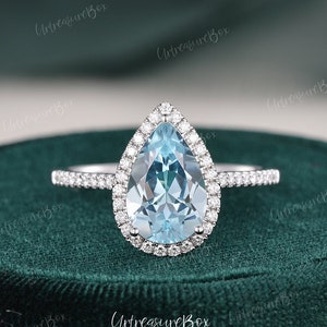3ct Pear Cut Aquamarine Engagement Ring AAA Aquamarine White Gold Engagement Ring Diamond Halo Ring Vintage Classic Ring Birthstone Promise