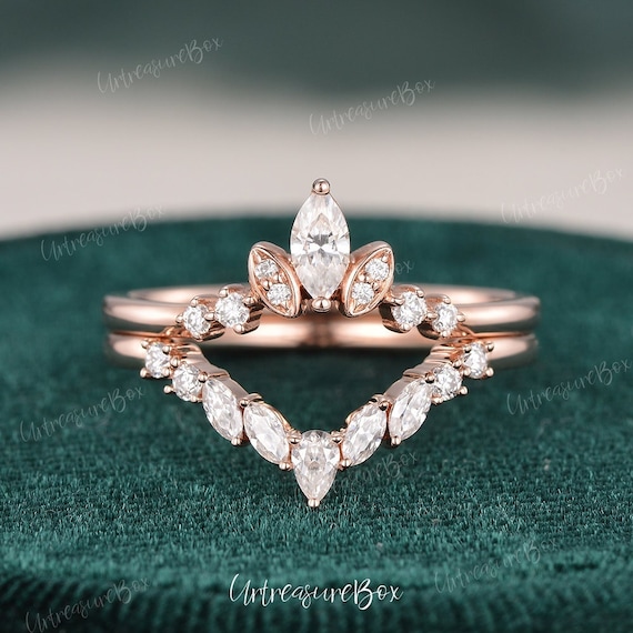 Platinum Diamond Rings For Sale | Value Of Platinum Wedding Band|