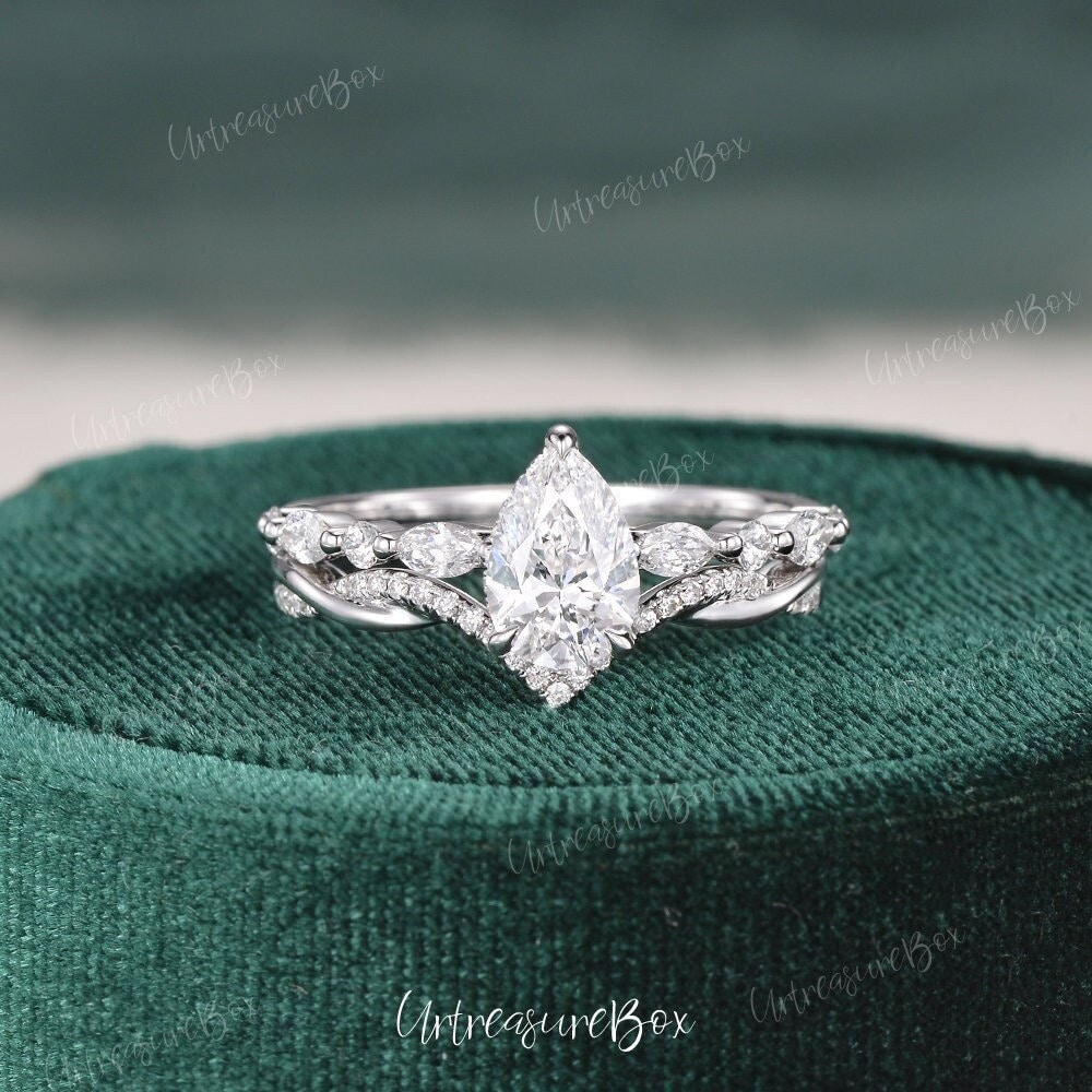 Anillo de compromiso con diamantes cultivados en laboratorio en forma de  pera con certificación IGI. Anillo de boda con diamantes en oro amarillo.  Anillo nupcial trenzado con diamantes marquesa. - Etsy México, image size:1000x1000