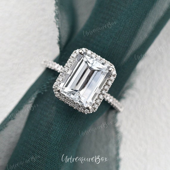 Emerald cut white topaz ring deals