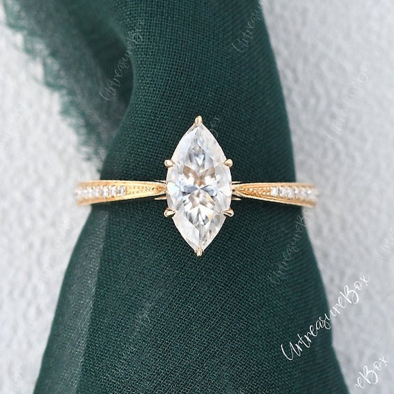 Antique 1ct Marquise Engagement Ring Yellow Gold Solitaire