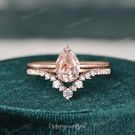 Morganite band rings online
