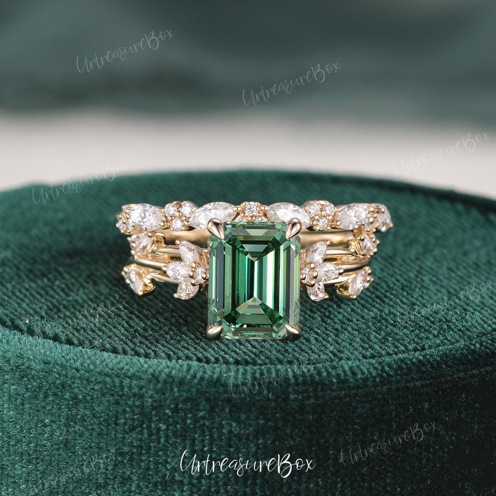 Unique Green Sapphire Engagement Ring Set Emerald Cut Yellow Gold ...
