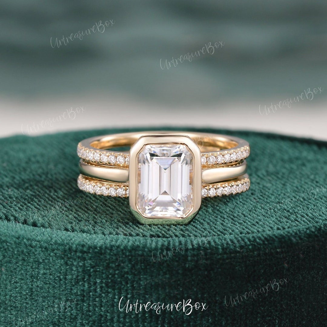 Angelina Jolie Emerald Diamond With Baguettes Angelina Jolie