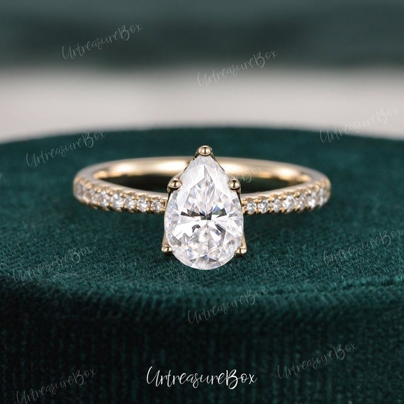 Crown | Engagement Ring 