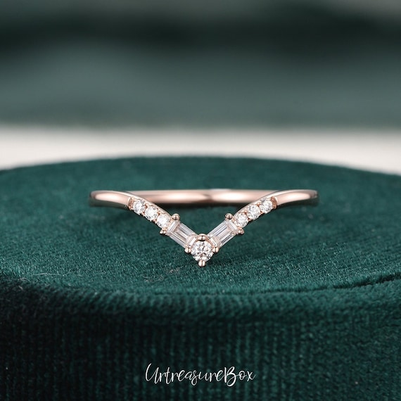 Buy Baguette Curved Wedding Band Woman Rose Gold Chevron Wedding