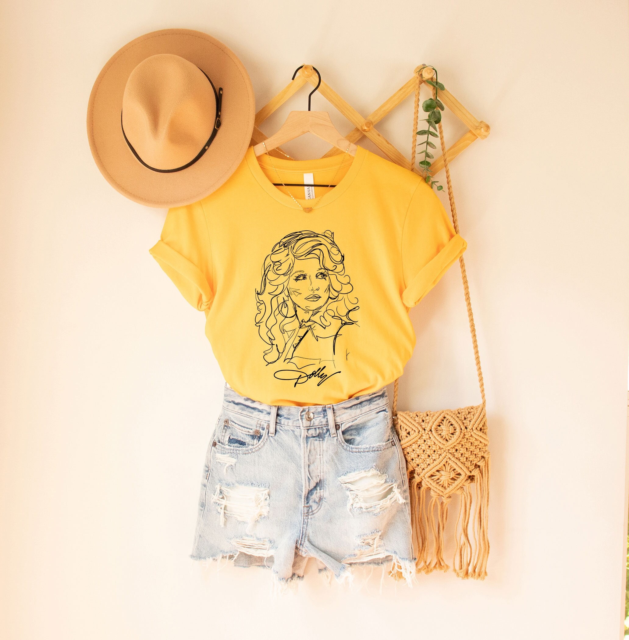Discover Vintage Dolly Parton Shirt