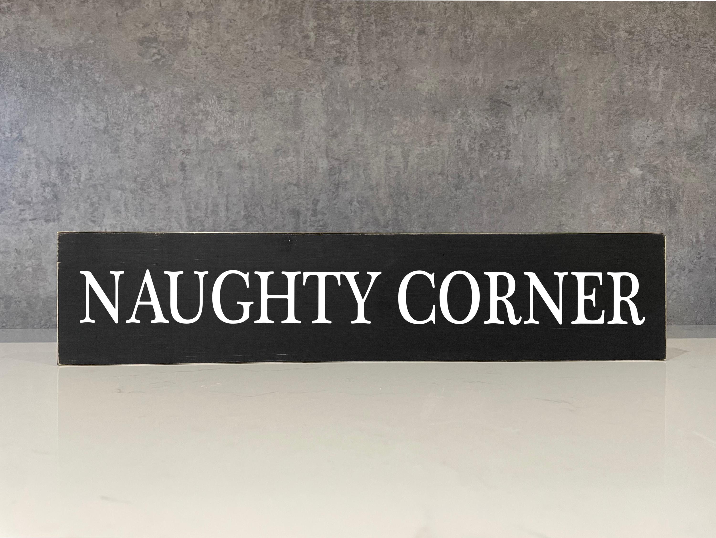 Naughty Corner Schild Aus Gusseisen – 31 X 6 Cm, Handbemalt | Lustige Wanddekoration Für Haus & Garten