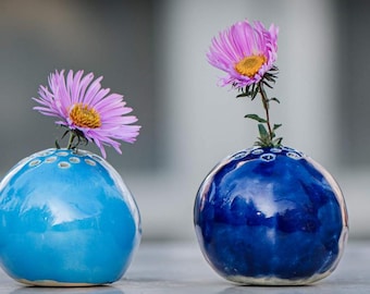 Kugelvase  6cm oder 9cm mit vielen unterschiedlich großen Löchern
