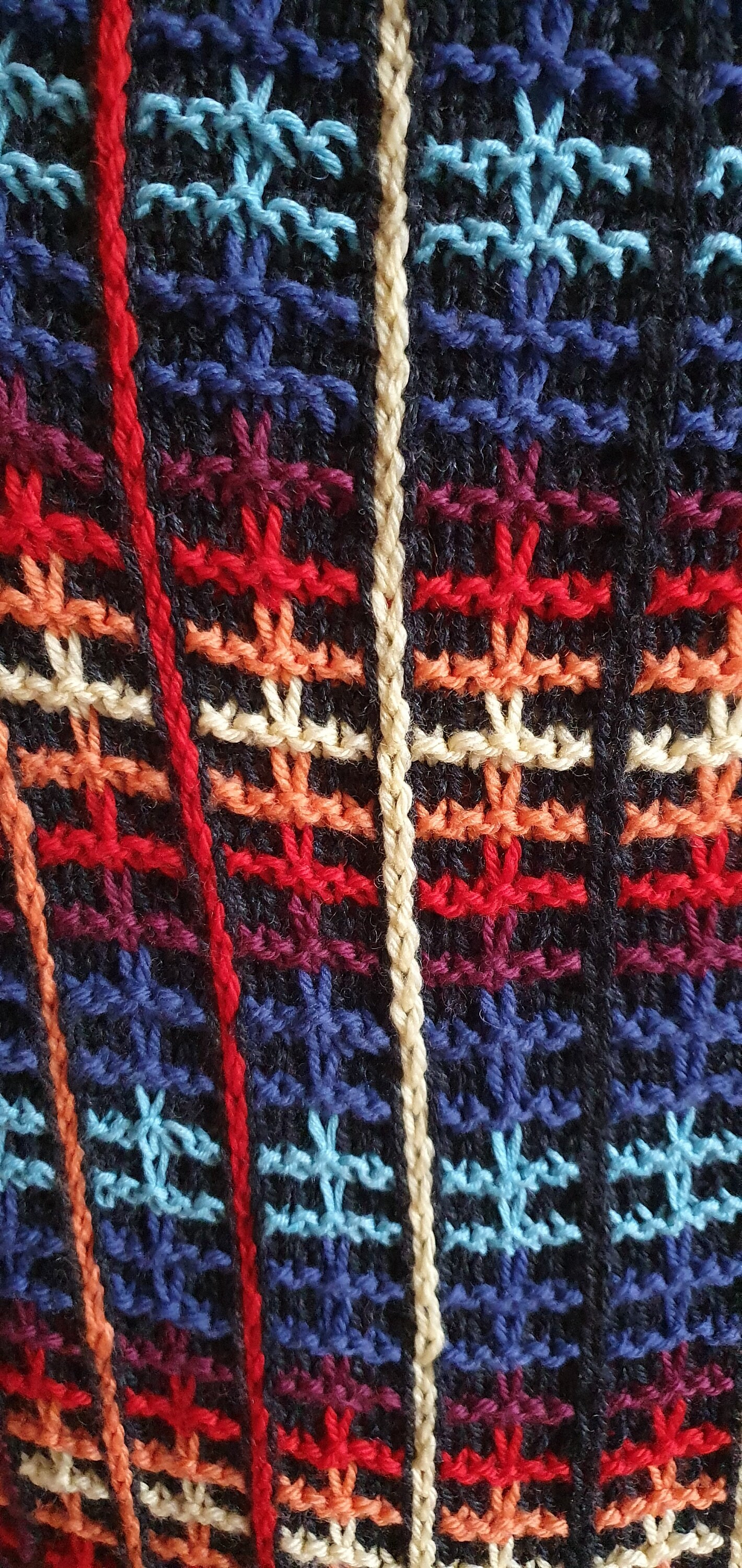 Hand-knitted Short Colorful Cardigan Without Fastener in