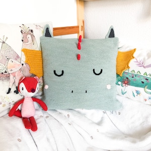 Crochet Dragon Pillow Pattern - In Spanish and English