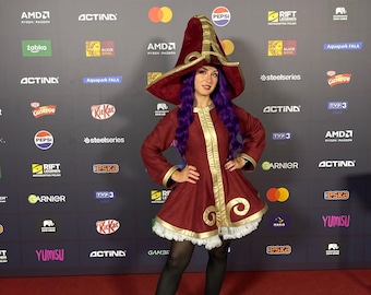 Oversize handmade Lulu Witchy hat