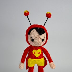 Patrón CHAPULÍN COLORADO amigurumi en español guía completa