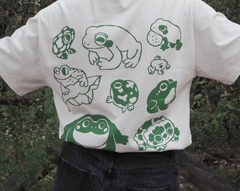 Camiseta de rana / Ilustración de naturaleza serigrafiada, camiseta 100 % algodón de peso pesado, verde bosque, tostado cremoso