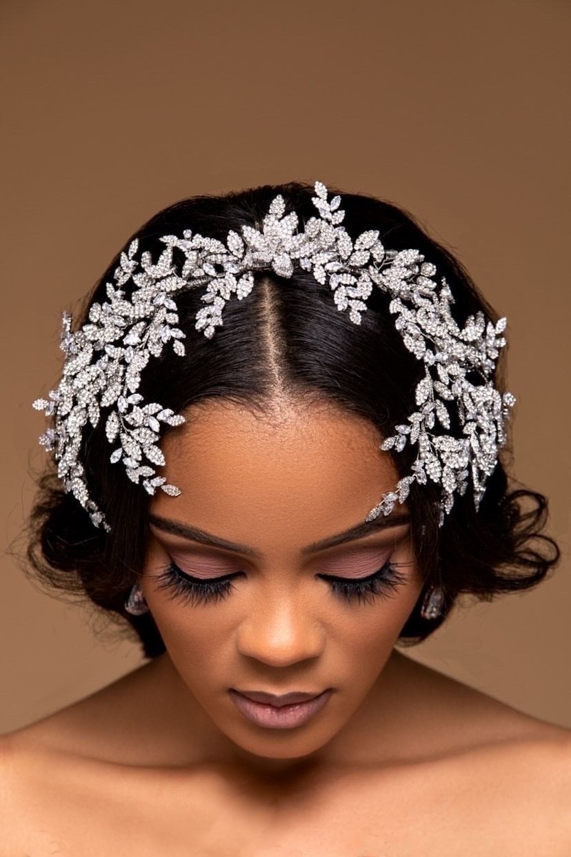 Blumen-Design Stirnband Mit Strass – Schlichter Brautschmuck Kopfschmuck Für Die Hochzeit