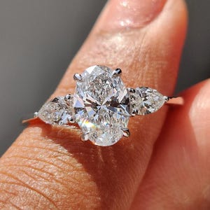2.5 Ct Oval Cut Lab Grown Three Stone Diamond Engagement Ring,Triad Engagement Ring,14k Gold Trilogy Oval & Pear Real Lab Grown Diamond Ring