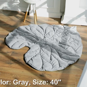 Water lily leaf Rug custom colors & size / Leaf Blanket image 4