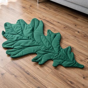 Alfombra/tapete de juego Oak Leaf con colores y tamaños personalizados.