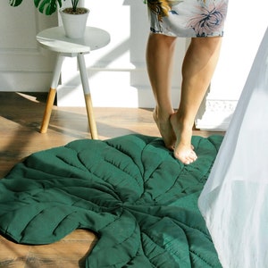 Water lily leaf Rug custom colors & size / Leaf Blanket image 7