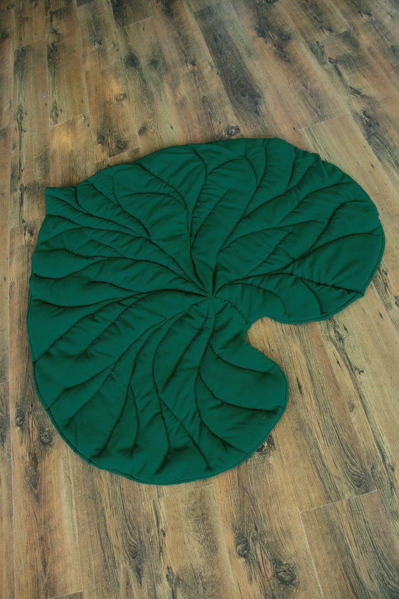 Water lily leaf Rug custom colors & size / Leaf Blanket image 6