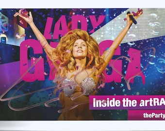 直筆サイン入り レディー・ガガ ARTPOP CD - Etsy 日本
