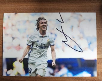 Luca Modric autograph