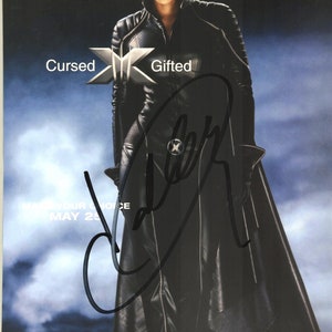 Halle Berry autograph