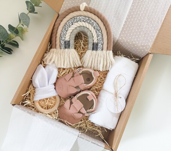 Nouveau coffret cadeau bébé fille, cadeau pour bébé fille, nouveau