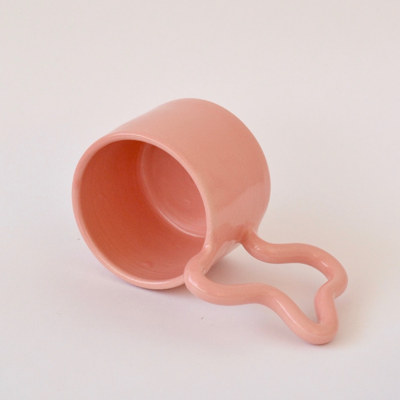 Pink handmade ceramic mug with wiggle handle image 2